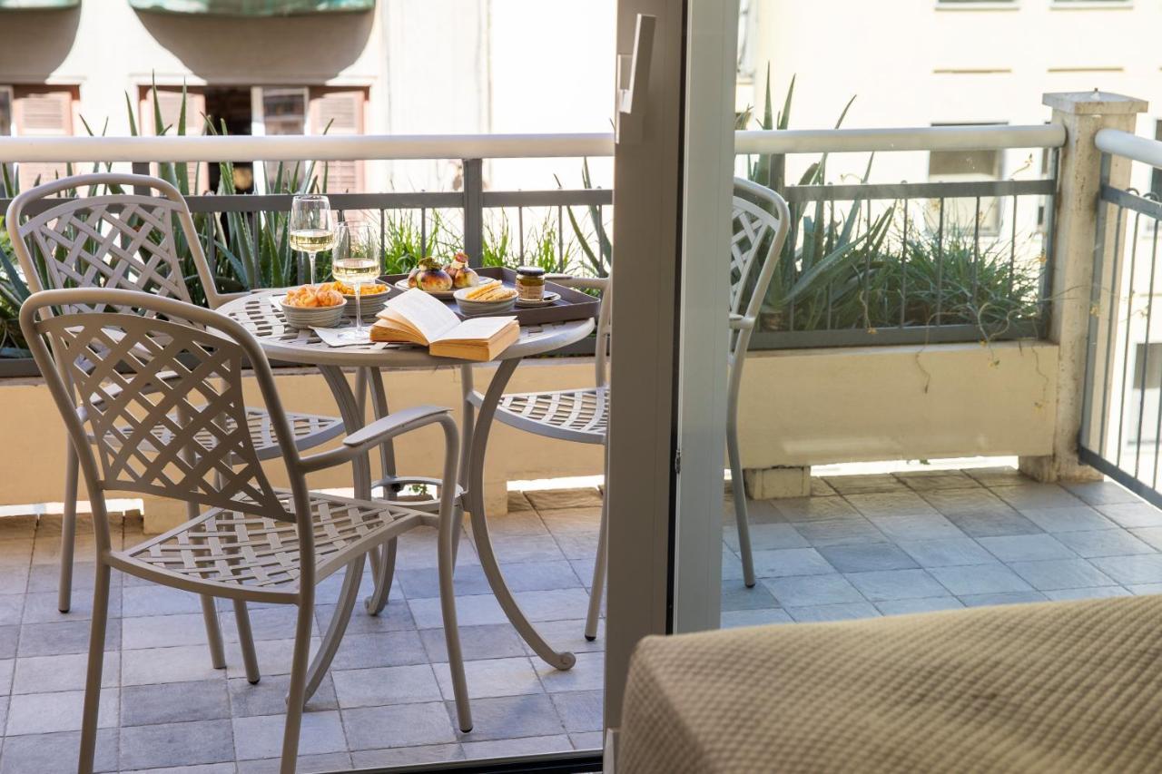 La Musa Apartments & Rooms Palermo Exterior photo